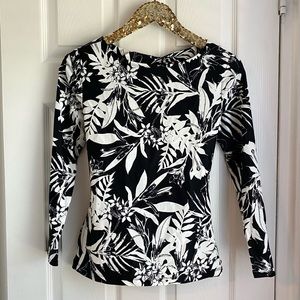 Old Navy rashguard